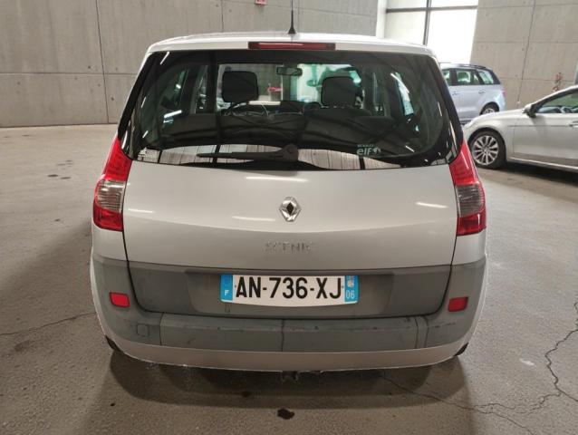 Renault Scénic image 1