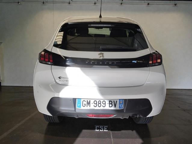 Peugeot 208 image 1