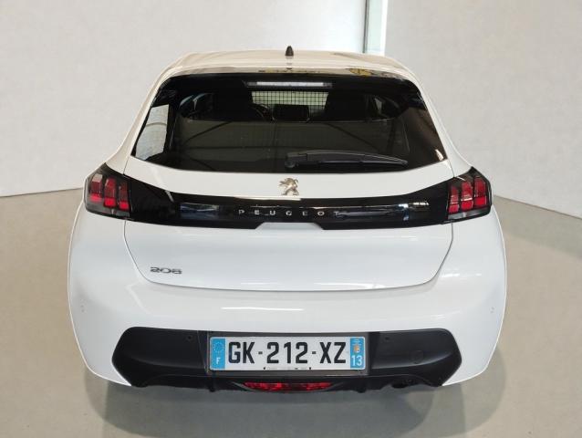 Peugeot 208 image 2