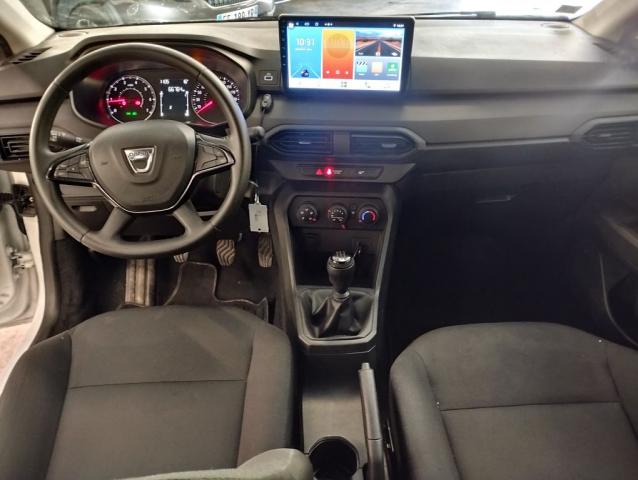 Dacia Sandero image 4