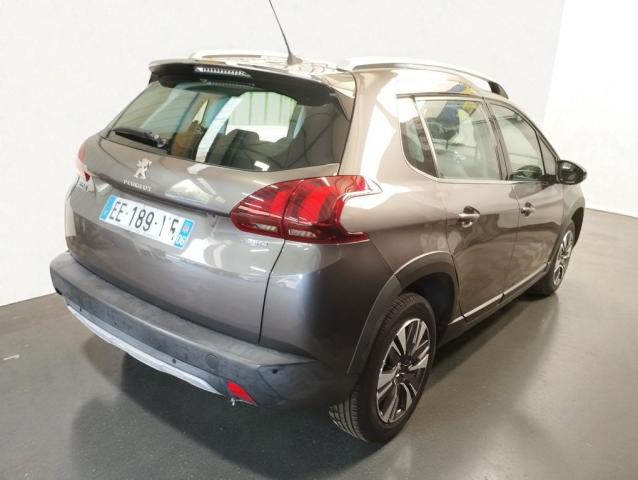 Peugeot 2008 image 1