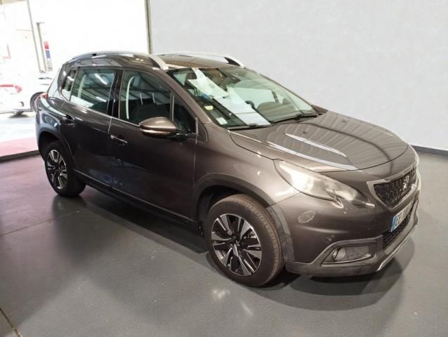 Peugeot 2008 image 6