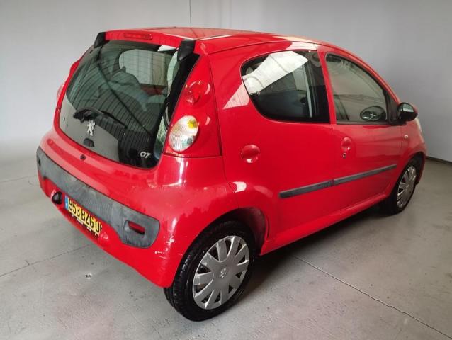 Peugeot 107 image 5