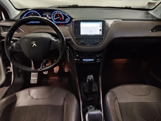 Peugeot 2008 image 4