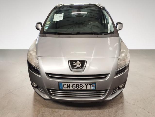 Peugeot 5008 image 2