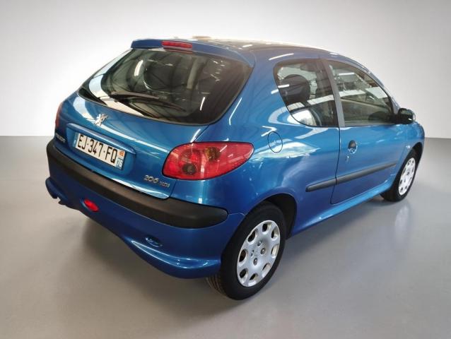 Peugeot 206 image 5