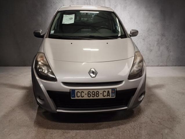 Renault Clio image 2