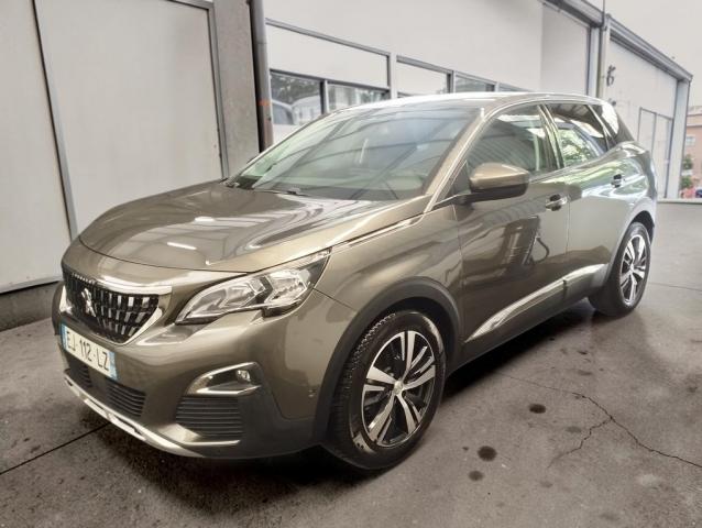 Peugeot 3008 image 3