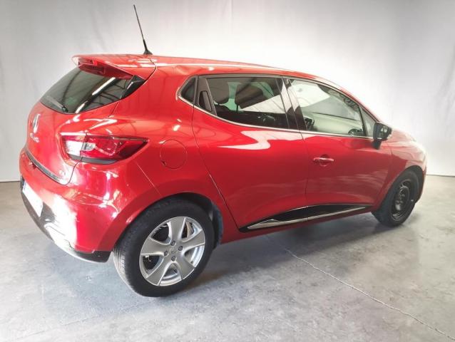 Renault Clio image 1