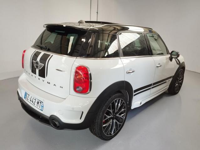 Mini Countryman image 5