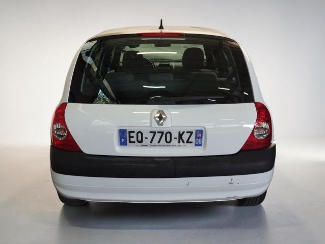 Renault Clio image 2