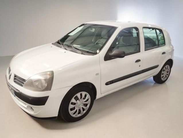 Renault Clio image 6