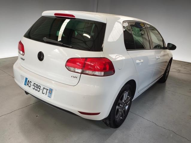 Volkswagen Golf image 1