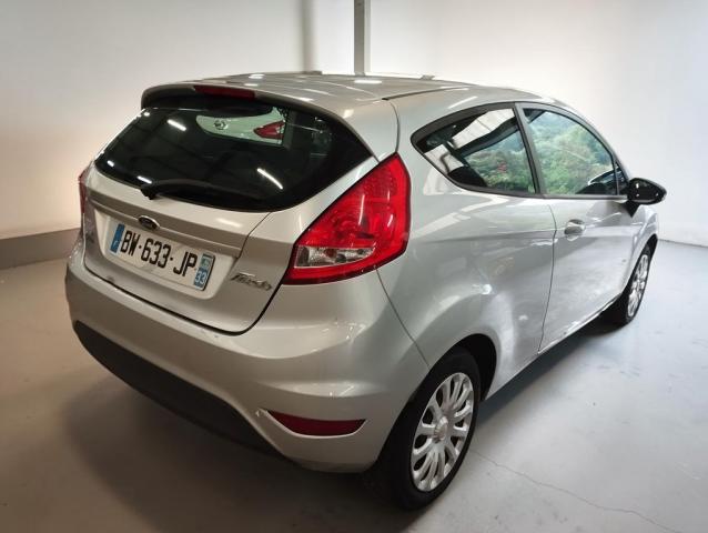 Ford Fiesta image 2