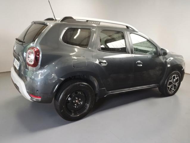 Dacia Duster image 1