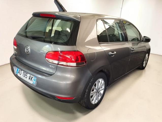 Volkswagen Golf image 2