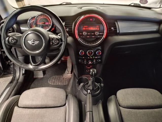 Mini Cooper image 6