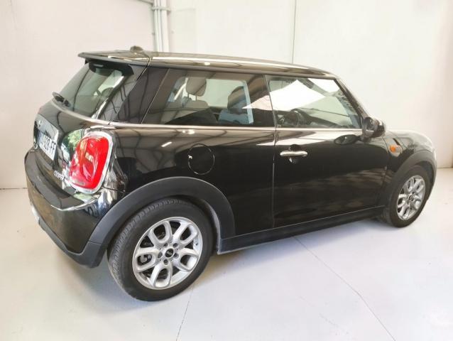 Mini Cooper image 2