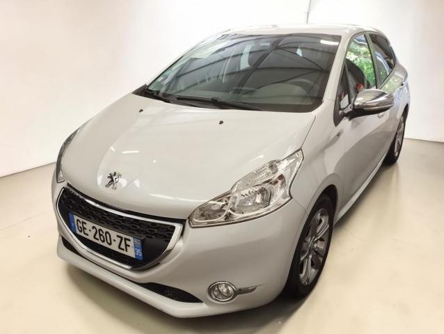 Peugeot 208 1.2 Vti 82 Style 5p