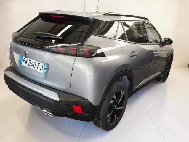 Peugeot 2008 image 2