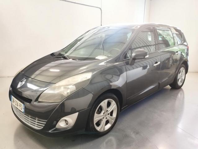 Renault Grand Scénic image 1