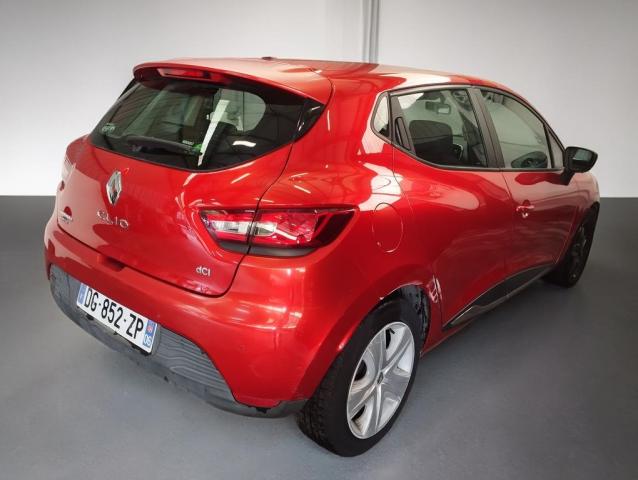 Renault Clio image 2