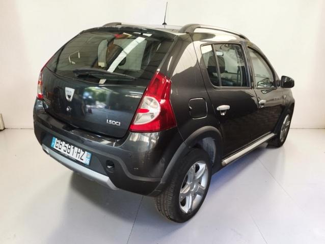 Dacia Sandero image 4