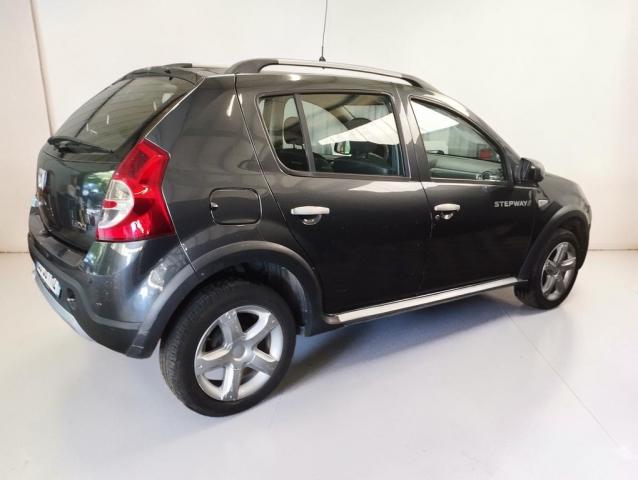 Dacia Sandero image 6