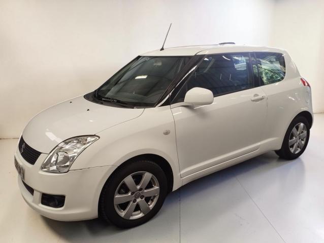 Suzuki Swift image 1