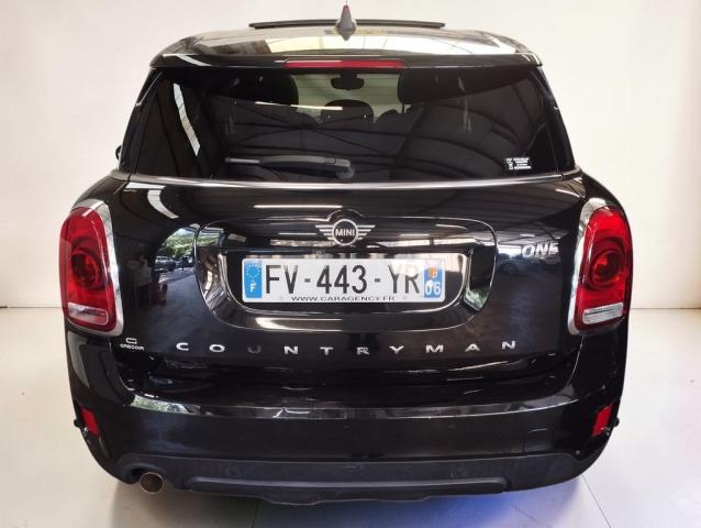 Mini Countryman image 2
