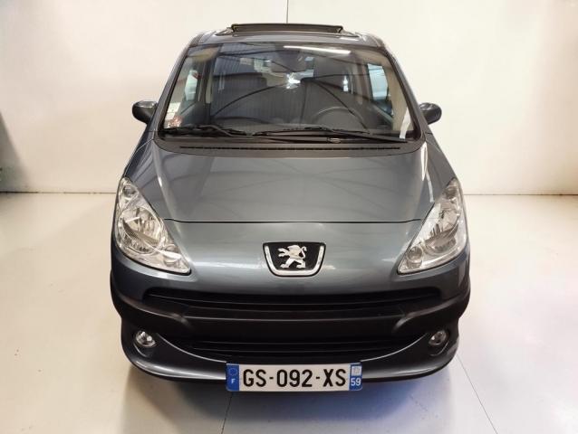 Peugeot 1007 image 4