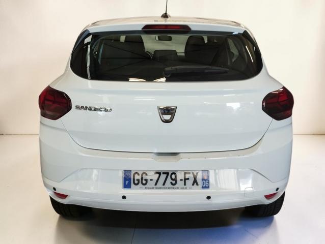 Dacia Sandero image 2