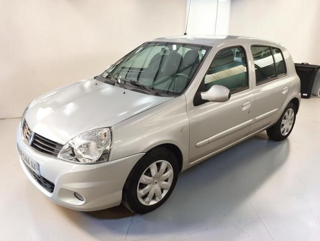 Renault Clio image 1