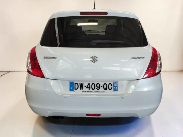 Suzuki Swift image 5