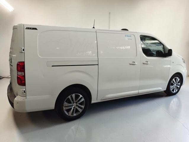 Peugeot Expert image 2