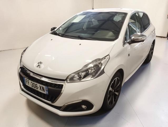 Peugeot 208 1.2 Thp 110 Tech Edition 5p