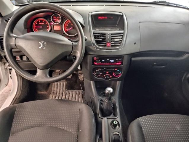 Peugeot 206+ image 6