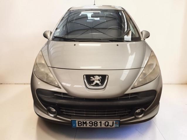 Peugeot 207 image 2