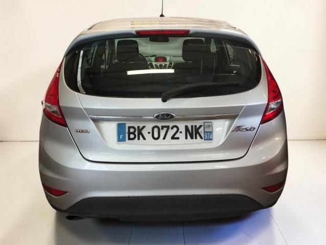 Ford Fiesta image 3