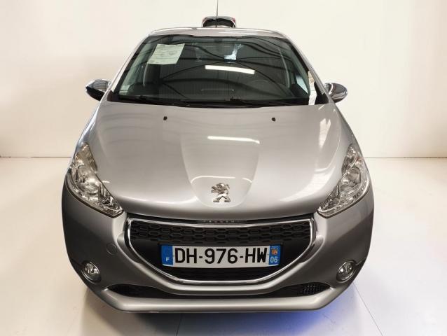 Peugeot 208 image 6