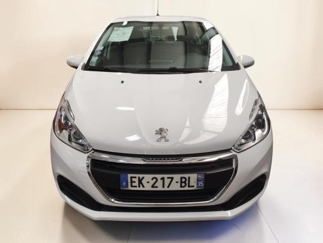 Peugeot 208 image 1