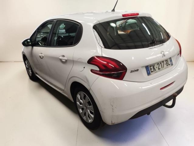 Peugeot 208 image 3