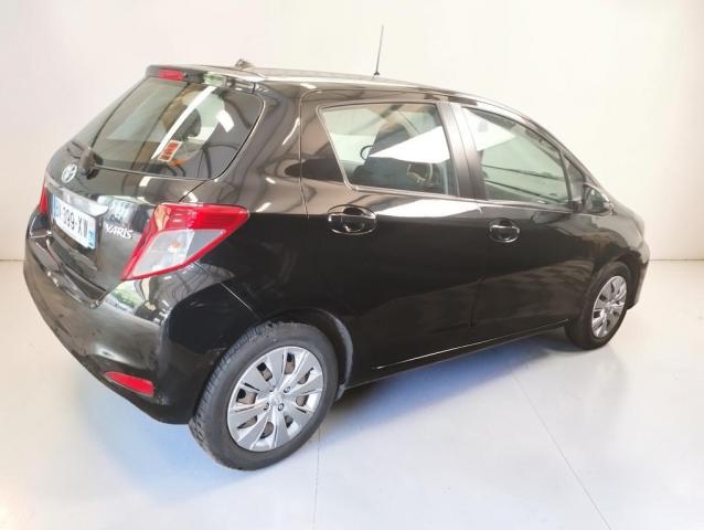 Toyota Yaris image 2