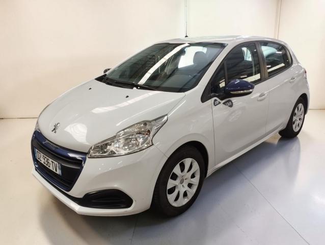 Peugeot 208 image 2