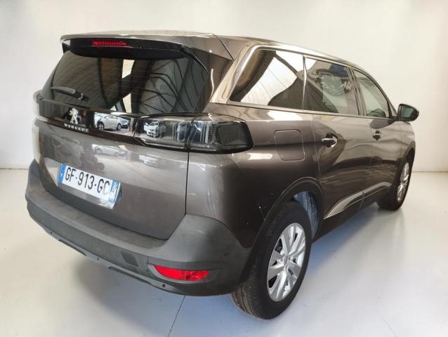 Peugeot 5008 image 6