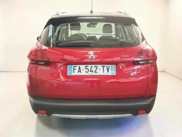 Peugeot 2008 image 6