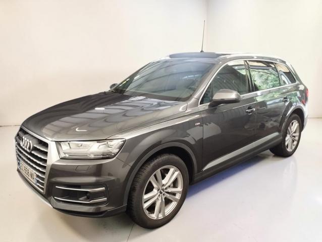 Audi Q7 image 4