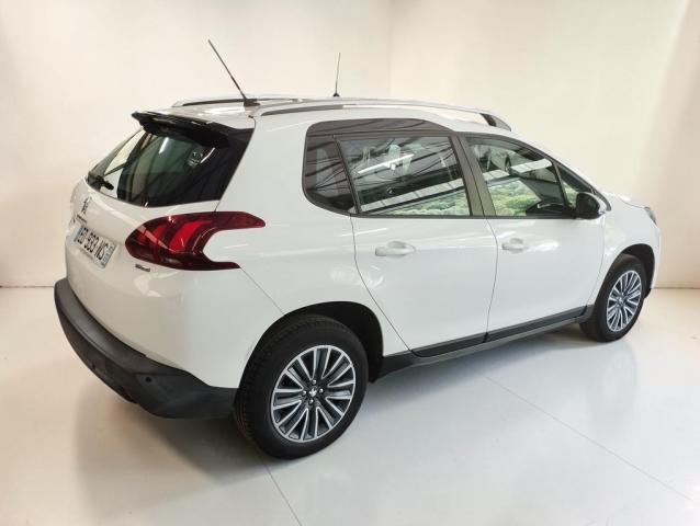 Peugeot 2008 image 6