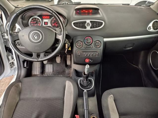 Renault Clio image 5