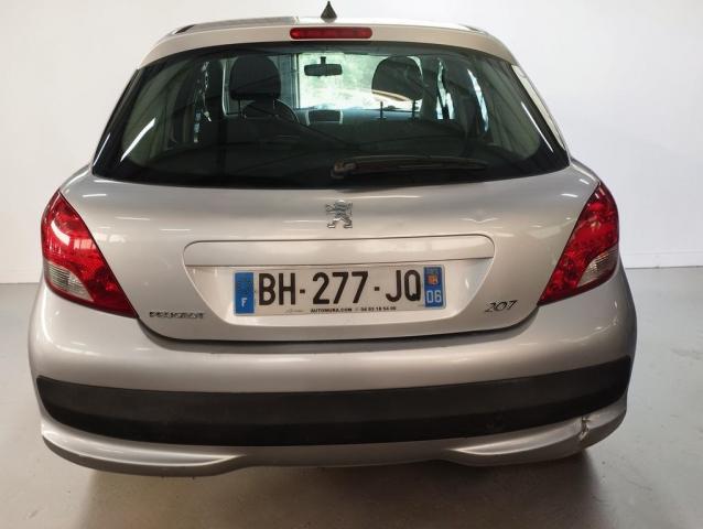 Peugeot 207 image 1
